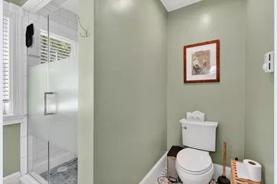 6 Hampshire St, Everett, MA 02149 - Photo 25