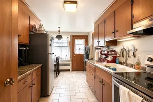 18 Pierce St, Malden, MA 02148 - Photo 17