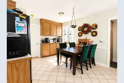 18 Pierce St, Malden, MA 02148 - Photo 13