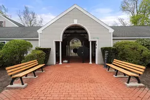 83 Victoria Heights Rd, Boston, MA 02136 - Photo 25