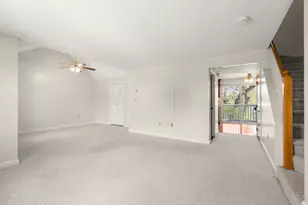 83 Victoria Heights Rd, Boston, MA 02136 - Photo 9
