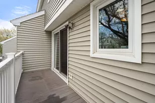 83 Victoria Heights Rd, Boston, MA 02136 - Photo 23