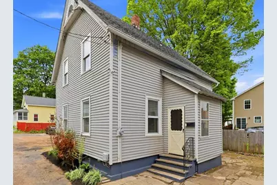 9 Owens Pl, Holyoke, MA 01040 - Photo 3