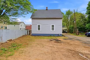 9 Owens Pl, Holyoke, MA 01040 - Photo 19