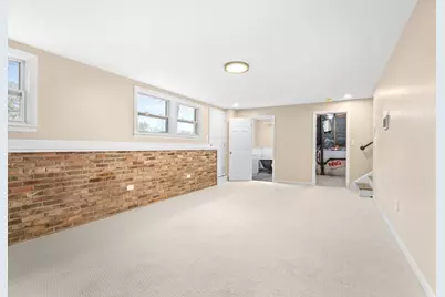575 East St, Brockton, MA 02302 - Photo 13