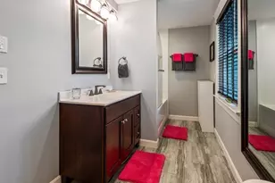 8 Montvale, Worcester, MA 01609 - Photo 23