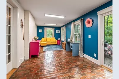 8 Montvale, Worcester, MA 01609 - Photo 13