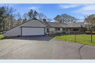 234 Converse Rd, Marion, MA 02739 - Photo 1