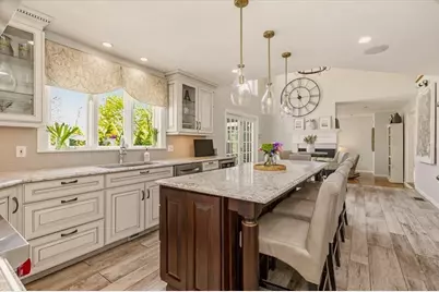 5 Eagles Nest Rd, Westford, MA 01886 - Photo 5