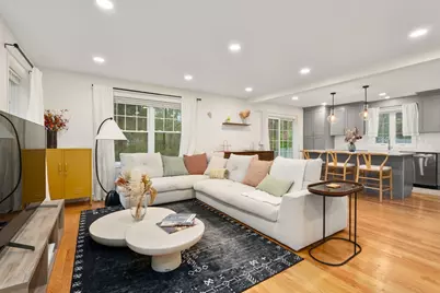 97 Batchelder Rd, Reading, MA 01867 - Photo 5