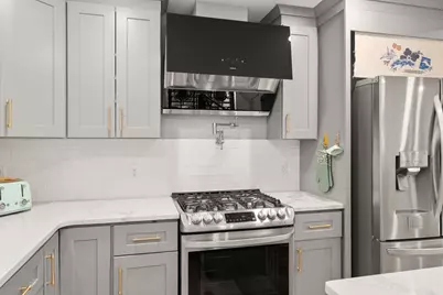 97 Batchelder Rd, Reading, MA 01867 - Photo 17