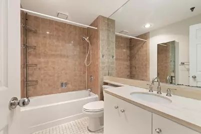 416 Commonwealth #411, Boston, MA 02116 - Photo 5