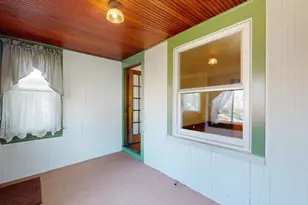 315 Hillside Ave, Holyoke, MA 01040 - Photo 9