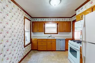 315 Hillside Ave, Holyoke, MA 01040 - Photo 33