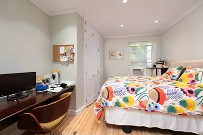 54 Myrtle St #5, Boston, MA 02114 - Photo 7