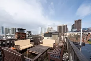 54 Myrtle St, Boston, MA 02114 - Photo 11