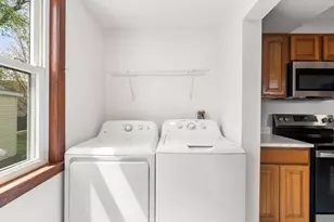 24 Railroad Ave, Norwood, MA 02062 - Photo 21