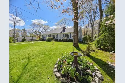 7 Linnell Ln, Yarmouth, MA 02675 - Photo 5