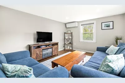 72 Eliot Street, Ashland, MA 01721 - Photo 5