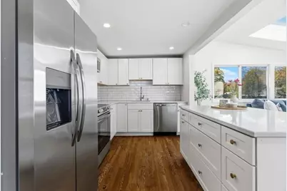 45 Chase Road, Waltham, MA 02453 - Photo 5