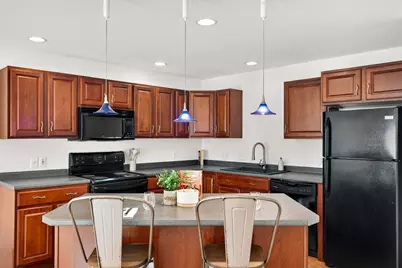 173 Johnson St #5, Leominster, MA 01453 - Photo 3