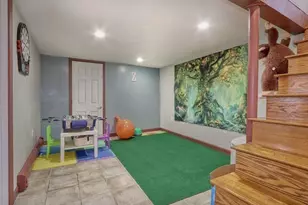 3 Oak Tree Rd, Dedham, MA 02026 - Photo 15