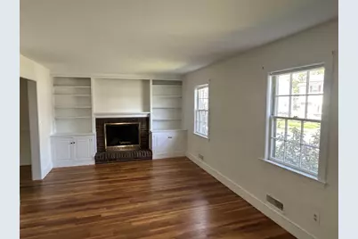 40 Elm St, Milton, MA 02186 - Photo 7