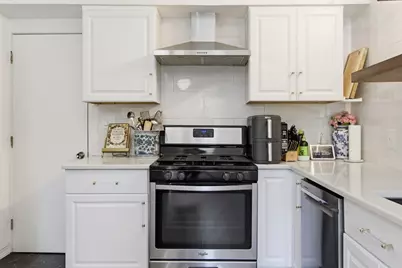 56 Agassiz Ave, Belmont, MA 02478 - Photo 5