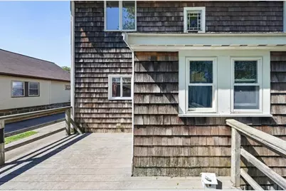 19 Lochmere Ave, Weymouth, MA 02191 - Photo 23