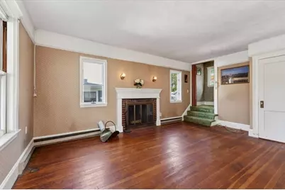 19 Lochmere Ave, Weymouth, MA 02191 - Photo 11