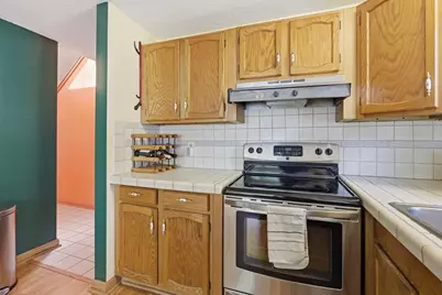 19 Mockingbird Ln, Maynard, MA 01754 - Photo 11
