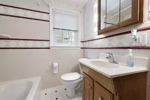 84 Hinckley Cir, Barnstable, MA 02655 - Photo 17
