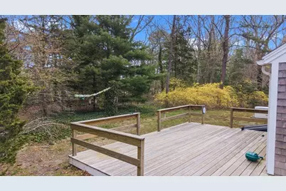 84 Hinckley Cir, Barnstable, MA 02655 - Photo 35