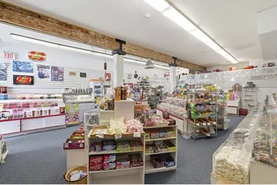 785 Bedford, Whitman, MA 02382 - Photo 27