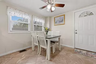 366 Mt Wayte Ave, Framingham, MA 01702 - Photo 7