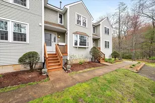 111 Patrick Rd, Tewksbury, MA 01876 - Photo 3