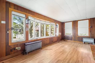 273 Rogers St, Lowell, MA 01852 - Photo 5
