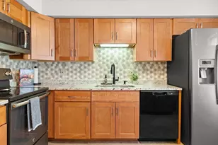 4203 Woodbridge Rd, Peabody, MA 01960 - Photo 9