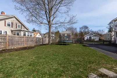 26 Cedar St #2, Marblehead, MA 01945 - Photo 5
