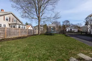 26 Cedar St, Marblehead, MA 01945 - Photo 5