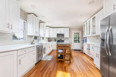 26 Cedar St #2, Marblehead, MA 01945 - Photo 13