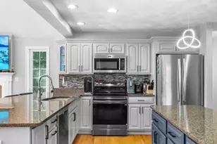 103 Barker St, North Andover, MA 01845 - Photo 3