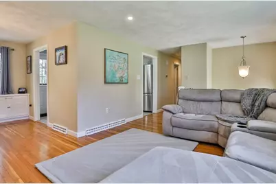 26 Clover Hill Drive, Chelmsford, MA 01824 - Photo 11