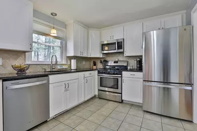 26 Clover Hill Drive, Chelmsford, MA 01824 - Photo 3