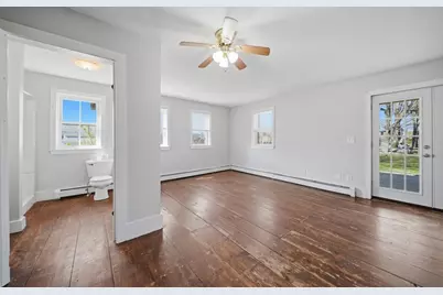 27 Central St, Newbury, MA 01922 - Photo 17