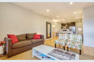65 Beacon St #302, Somerville, MA 02143 - Photo 9