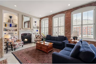 6 Edgerly Place #402/403, Boston, MA 02116 - Photo 3