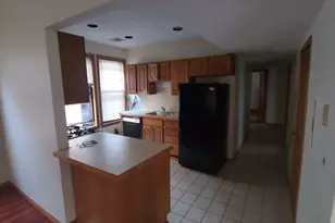 3 Holden Ct, Boston, MA 02109 - Photo 15