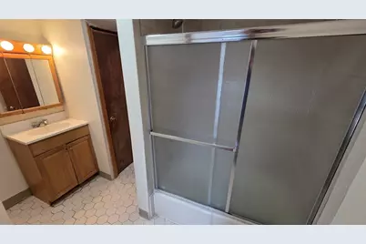 3 Holden Court, Boston, MA 02109 - Photo 13