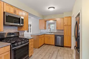 20 Greystone Ave, Haverhill, MA 01835 - Photo 3